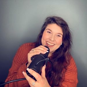 Meet your Posher, Saphire